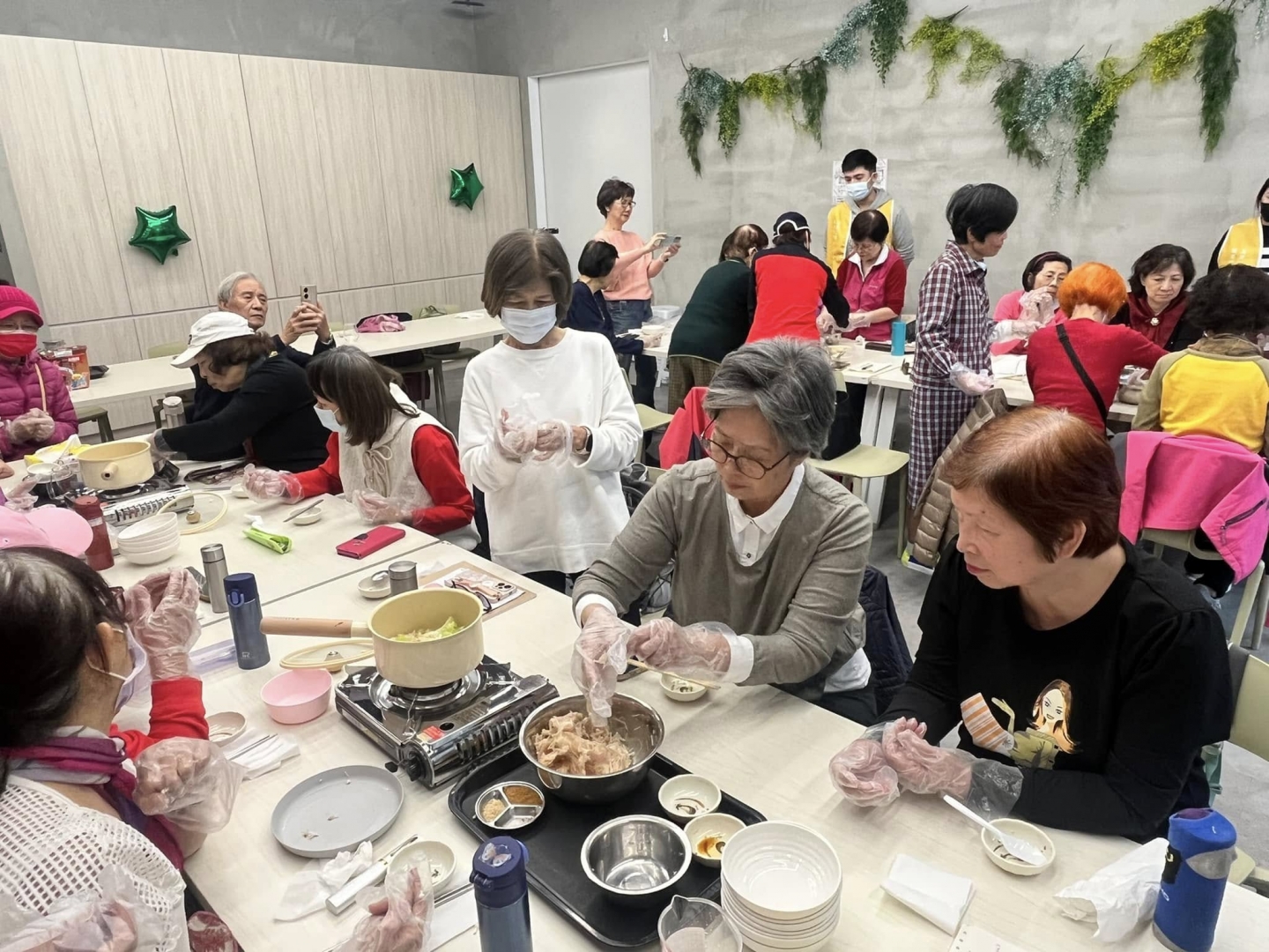 113/11/28養腸護胃新概念+高纖料理