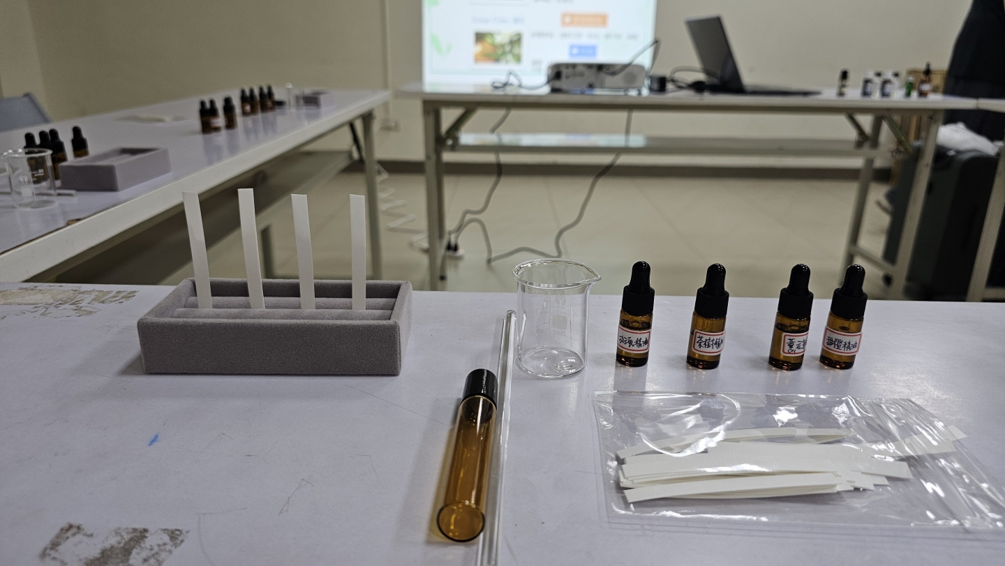 113/10/16分子料理技術的香氛應用DIY香氛晶球